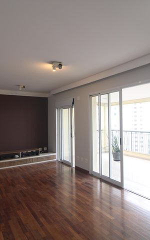Apartamento à venda com 143m², 3 quartos e 3 vagasSala