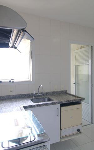 Apartamento à venda com 143m², 3 quartos e 3 vagasCozinha