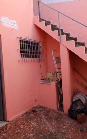 Casa à venda com 55m², 2 quartos e sem vagaÁrea de Serviço