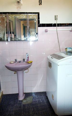 Casa à venda com 55m², 2 quartos e sem vagaBanheiro