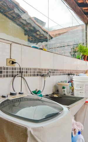 Casa à venda com 242m², 5 quartos e 2 vagasÁrea de Serviço