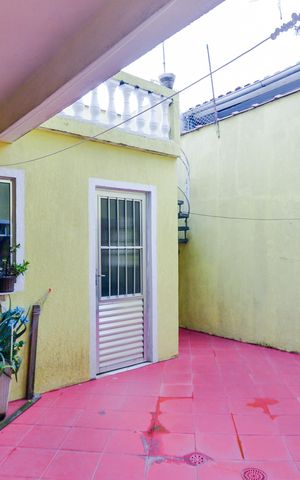 Casa à venda com 242m², 5 quartos e 2 vagasEdicula 