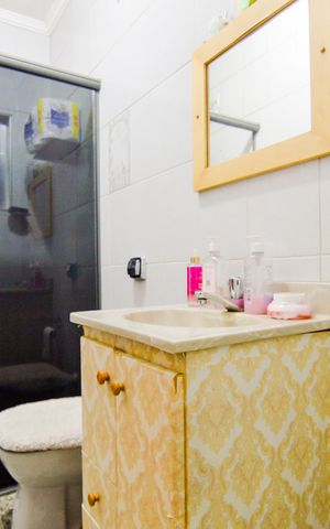 Casa à venda com 242m², 5 quartos e 2 vagasBanheiro Social 