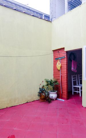 Casa à venda com 242m², 5 quartos e 2 vagasEdicula 