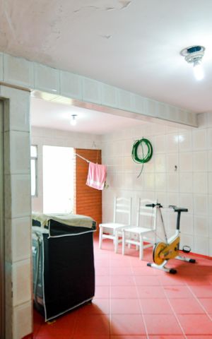 Casa à venda com 242m², 5 quartos e 2 vagasÁrea de Serviço