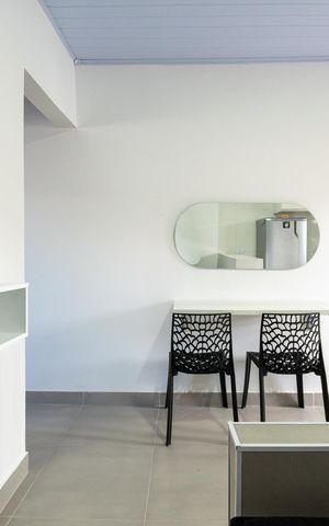 Studio para alugar com 35m², 1 quarto e sem vaga Studio para alugar com 35m², 1 quarto e sem vagaSala/Cozinha
