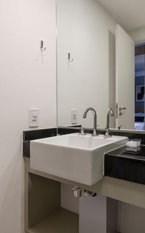Studio para alugar com 17m², 1 quarto e sem vaga Studio para alugar com 17m², 1 quarto e sem vagaBanheiro