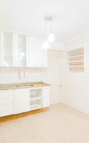 Casa à venda com 125m², 3 quartos e 2 vagasCozinha