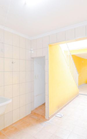 Casa à venda com 125m², 3 quartos e 2 vagasÁrea de Serviço
