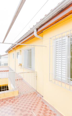 Casa à venda com 125m², 3 quartos e 2 vagasVaranda