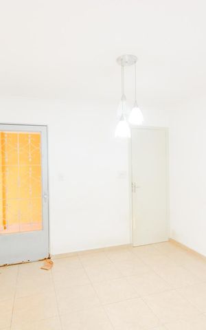 Casa à venda com 125m², 3 quartos e 2 vagasCopa