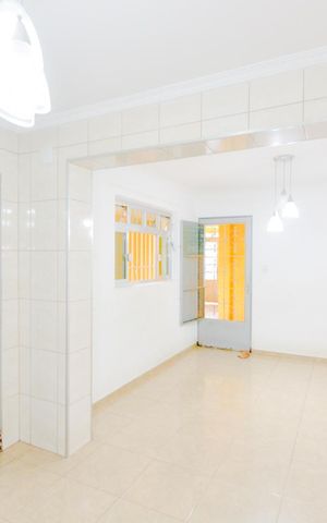 Casa à venda com 125m², 3 quartos e 2 vagasCozinha