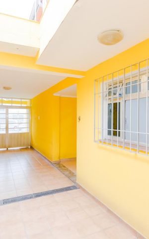 Casa à venda com 125m², 3 quartos e 2 vagasQuintal
