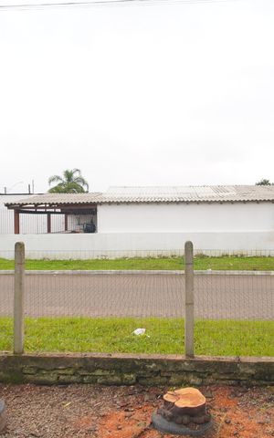 Casa para alugar com 115m², 2 quartos e 1 vagaVista