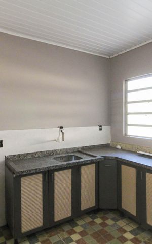 Casa para alugar com 128m², 3 quartos e 5 vagas Casa para alugar com 128m², 3 quartos e 5 vagasCozinha