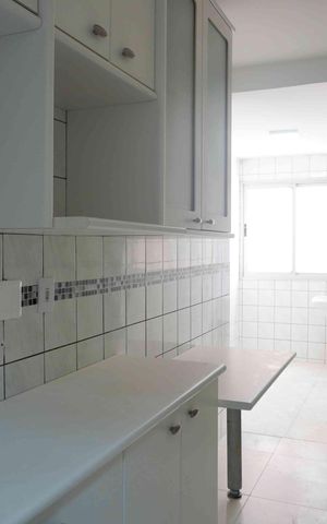 Apartamento à venda com 80m², 3 quartos e 2 vagasCozinha