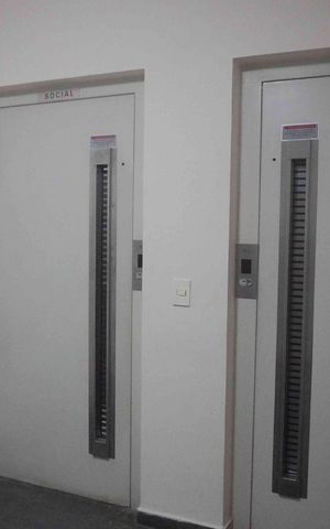Apartamento à venda com 80m², 3 quartos e 2 vagasElevador