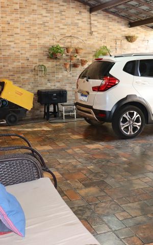 Casa à venda com 333m², 4 quartos e 5 vagasGaragem
