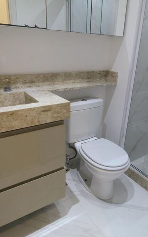 Apartamento à venda com 65m², 2 quartos e 1 vagaBanheiro Social