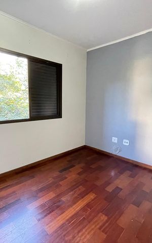 Apartamento à venda com 94m², 3 quartos e 2 vagas Apartamento à venda com 94m², 3 quartos e 2 vagasQuarto 3