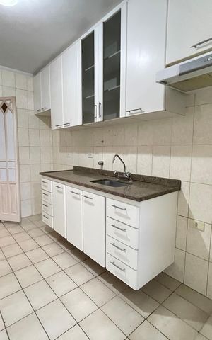 Apartamento à venda com 94m², 3 quartos e 2 vagas Apartamento à venda com 94m², 3 quartos e 2 vagasCozinha