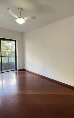 Apartamento à venda com 94m², 3 quartos e 2 vagas Apartamento à venda com 94m², 3 quartos e 2 vagasSala