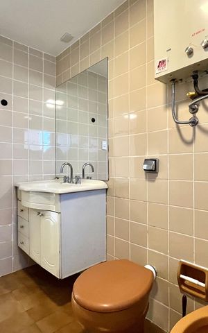 Apartamento para alugar com 50m², 1 quarto e 1 vaga Apartamento para alugar com 50m², 1 quarto e 1 vagaBanheiro da Suíte