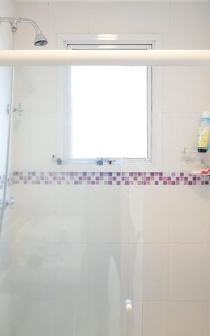 Apartamento à venda com 76m², 2 quartos e 1 vagaBanheiro da suíte