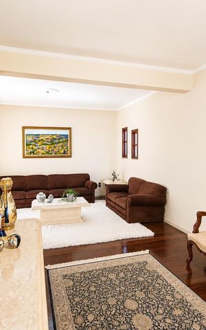 Casa para alugar com 340m², 4 quartos e 5 vagas Casa para alugar com 340m², 4 quartos e 5 vagasSala 2