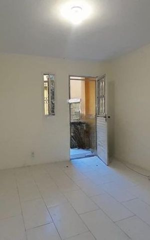 Studio para alugar com 22m², 1 quarto e sem vaga Studio para alugar com 22m², 1 quarto e sem vagaSala / Quarto