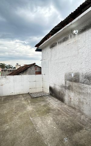 Casa para alugar com 80m², 2 quartos e sem vagaTerraço