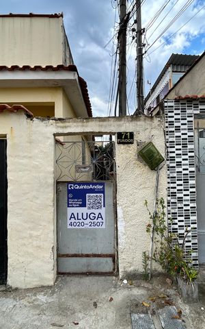 Casa para alugar com 80m², 2 quartos e sem vagaFachada 