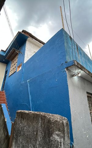 Casa para alugar com 80m², 2 quartos e sem vagaFachada