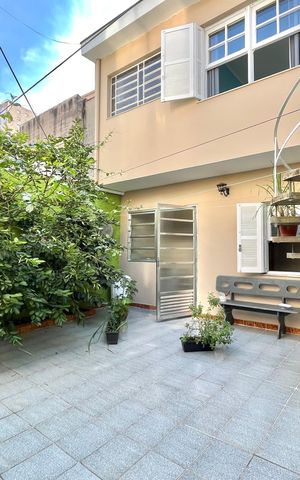 Casa para alugar com 300m², 3 quartos e 1 vaga Casa para alugar com 300m², 3 quartos e 1 vagaQuintal
