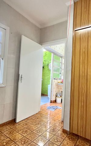 Casa para alugar com 300m², 3 quartos e 1 vaga Casa para alugar com 300m², 3 quartos e 1 vagaQuarto de Serviço