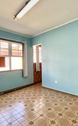 Casa para alugar com 300m², 3 quartos e 1 vaga Casa para alugar com 300m², 3 quartos e 1 vagaEdícula