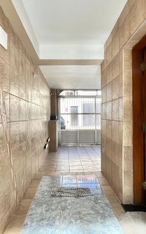 Casa para alugar com 300m², 3 quartos e 1 vaga Casa para alugar com 300m², 3 quartos e 1 vagaEntrada