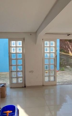 Casa para alugar com 180m², 3 quartos e 5 vagasSala