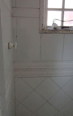 Casa para alugar com 180m², 3 quartos e 5 vagasBanheiro 2