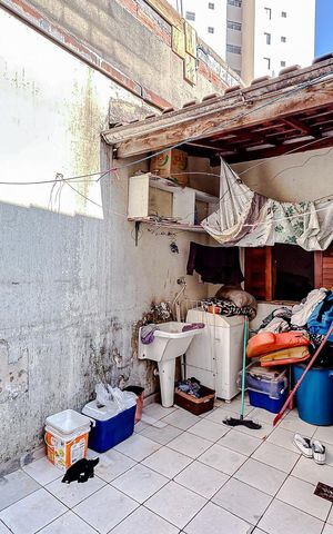 Casa à venda com 150m², 4 quartos e 1 vagaÁrea de Serviço