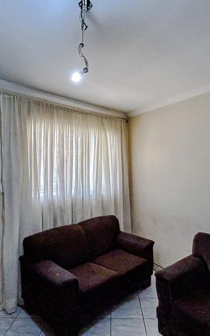 Casa à venda com 150m², 4 quartos e 1 vagaSala
