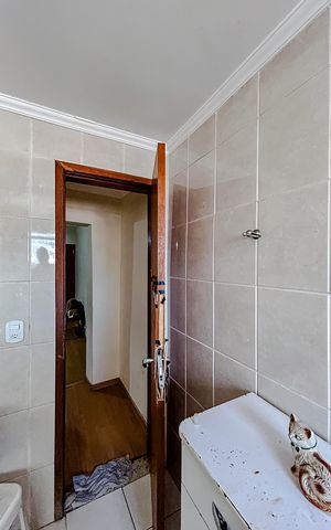 Casa à venda com 150m², 4 quartos e 1 vagaBanheiro