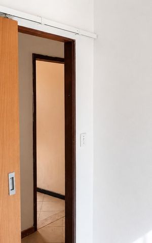 Casa à venda com 115m², 4 quartos e 1 vaga Casa à venda com 115m², 4 quartos e 1 vagaCorredor