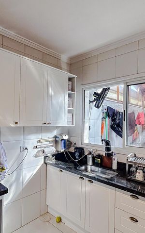 Casa à venda com 138m², 3 quartos e 2 vagasCozinha