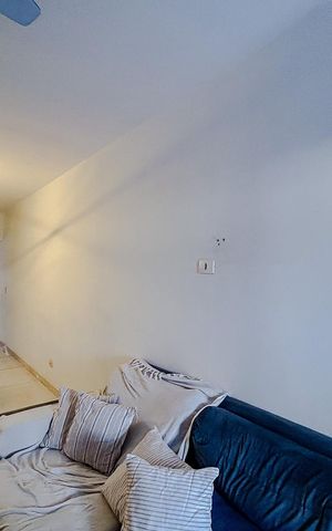 Casa à venda com 138m², 3 quartos e 2 vagasSala