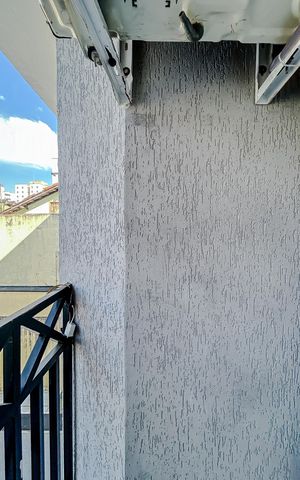 Casa à venda com 138m², 3 quartos e 2 vagasVaranda