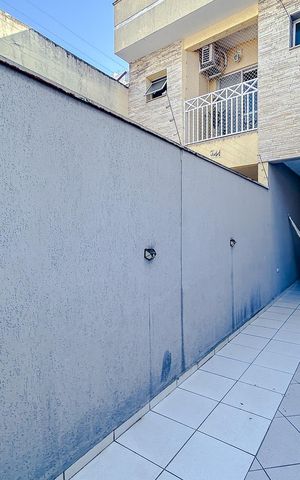 Casa à venda com 138m², 3 quartos e 2 vagasGaragem