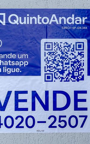 Casa à venda com 138m², 3 quartos e 2 vagasPlaquinha