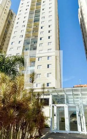 Apartamento à venda com 48m², 2 quartos e 1 vaga Apartamento à venda com 48m², 2 quartos e 1 vagaFachada