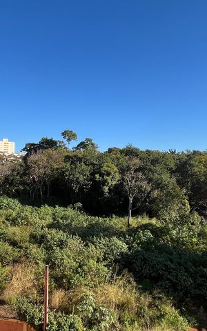 Apartamento à venda com 49m², 2 quartos e 1 vaga Apartamento à venda com 49m², 2 quartos e 1 vagaVista - Área de serviço